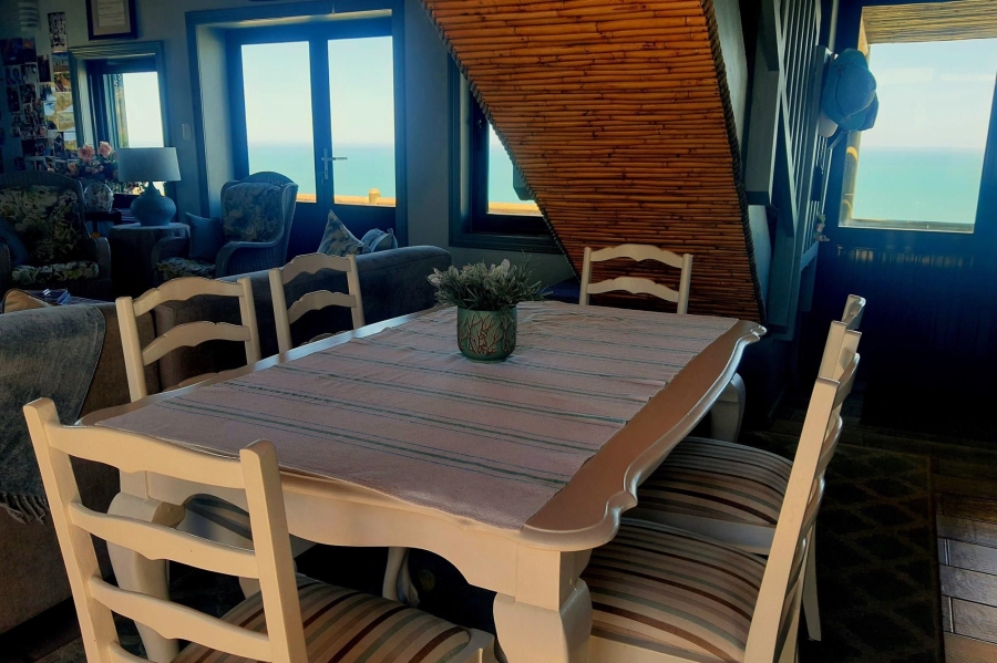 4 Bedroom Property for Sale in Fynbosstrand Western Cape
